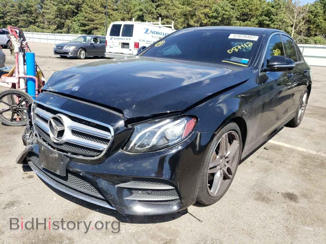 2017 MERCEDES-BENZ E-CLASS - VIN: WDDZF4KB5HA087112 - Фото 2