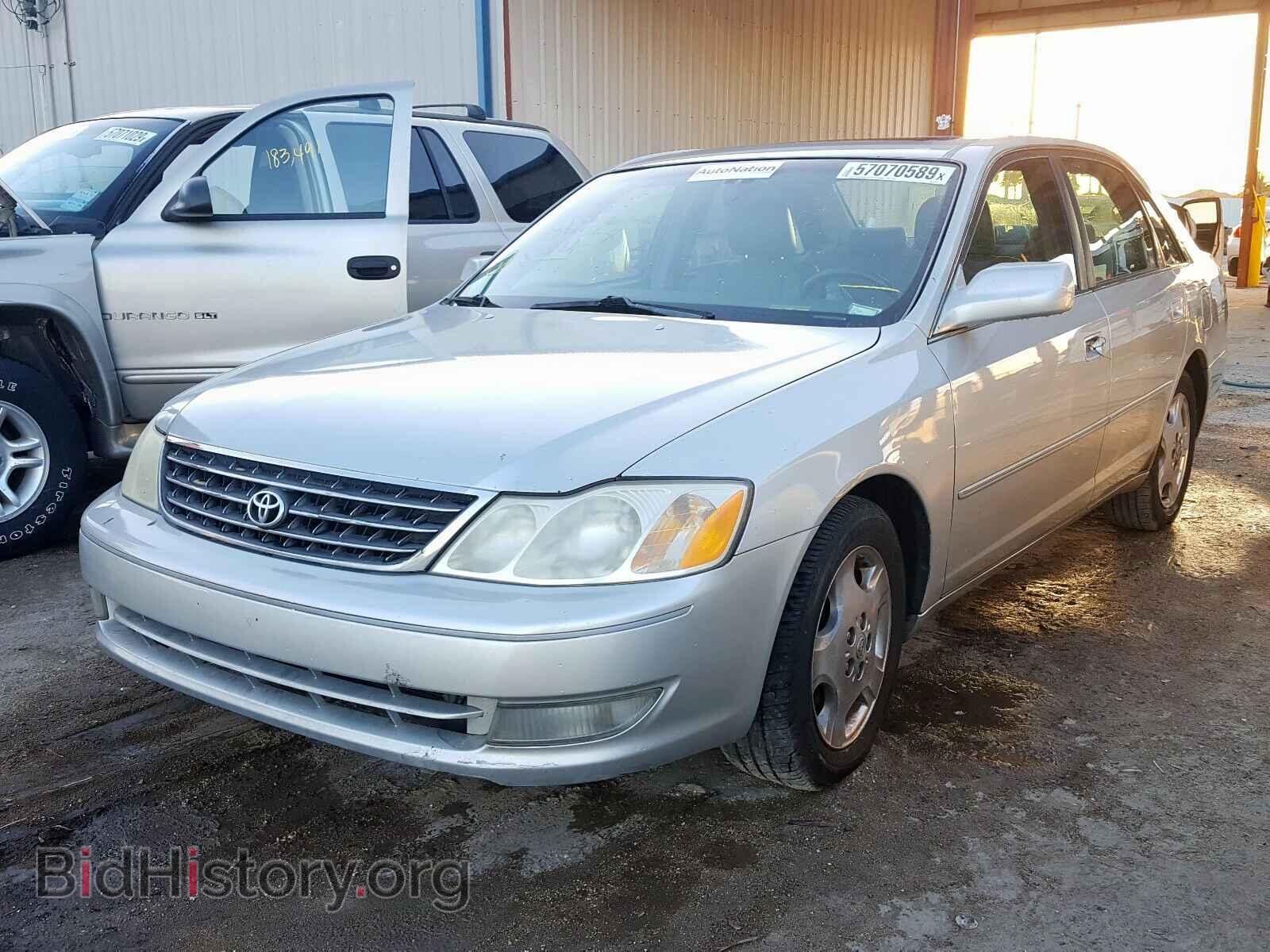 2003 TOYOTA AVALON - VIN: 4T1BF28B33U304411 - Фото 2