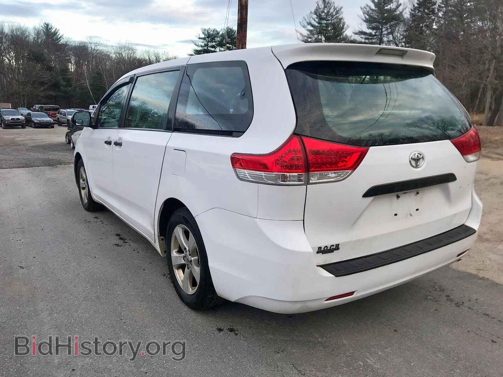 2013 TOYOTA SIENNA BAS - VIN: 5TDZK3DC8DS340300 - Фото 4