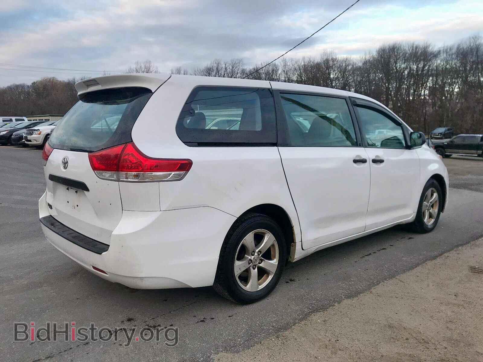 2013 TOYOTA SIENNA BAS - VIN: 5TDZK3DC8DS340300 - Фото 6