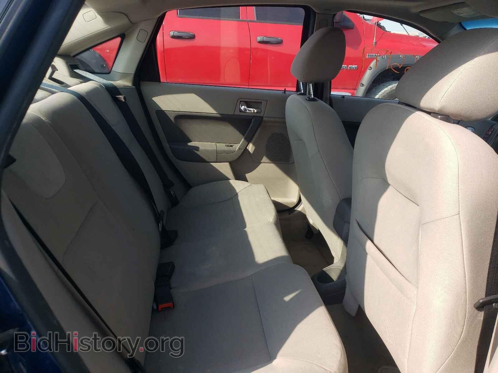 2008 FORD FOCUS - VIN: 1FAHP35N88W111785 - Фото 6