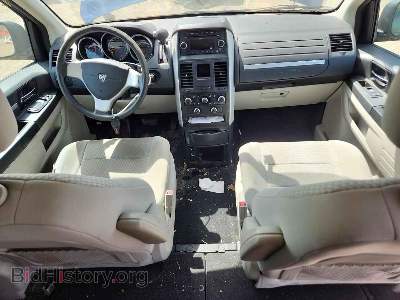 2010 DODGE CARAVAN - VIN: 2D4RN4DE4AR382064 - Photo 8