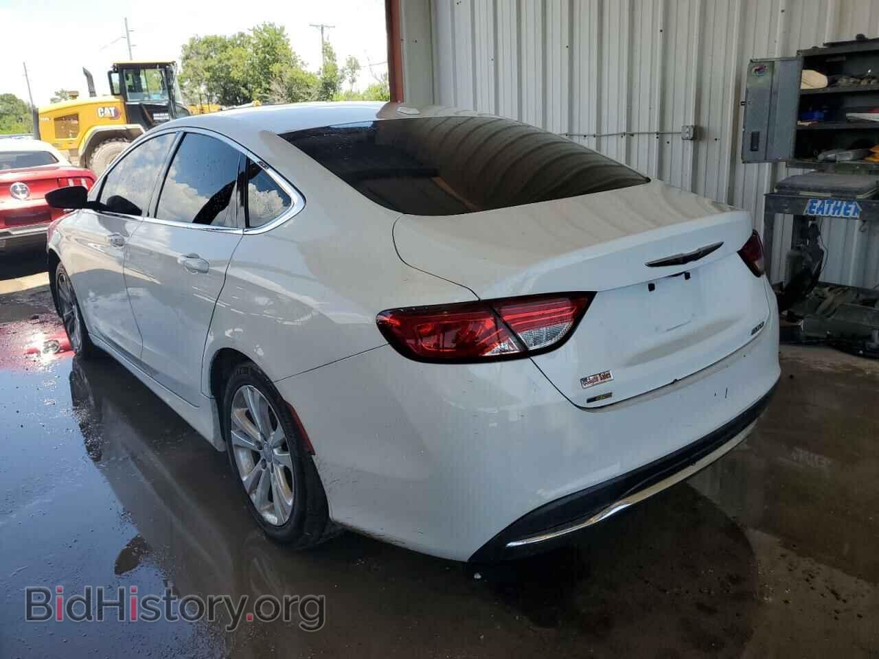 2015 CHRYSLER 200 - VIN: 1C3CCCAB0FN680181 - Фото 2