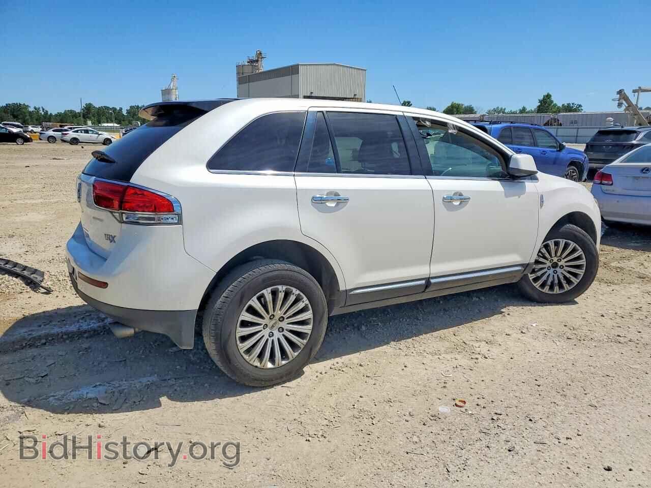2011 LINCOLN MKX - VIN: 2LMDJ6JK2BBJ07263 - Photo 3
