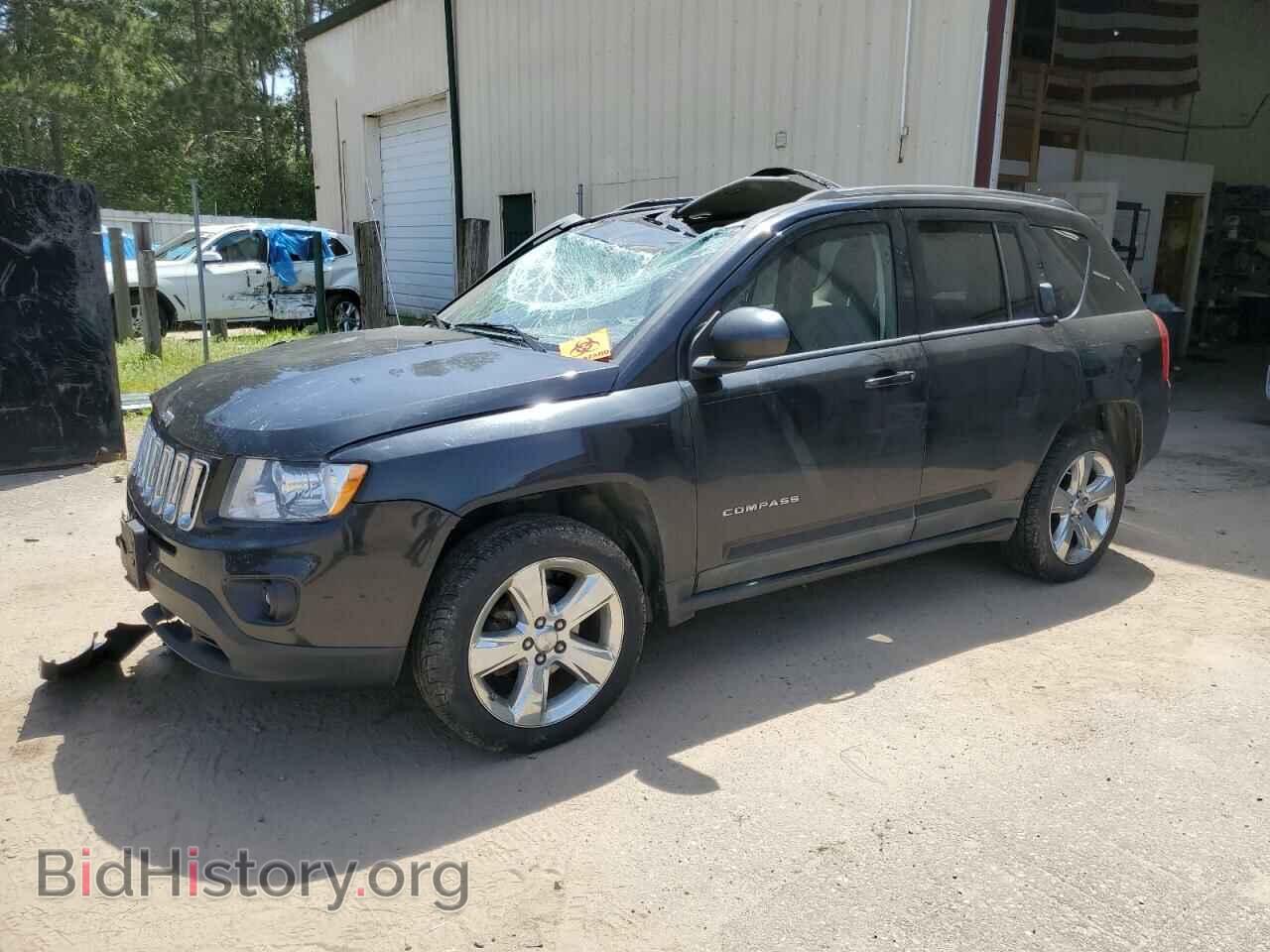 Photo 1J4NF5FB5BD169642 - JEEP COMPASS 2011