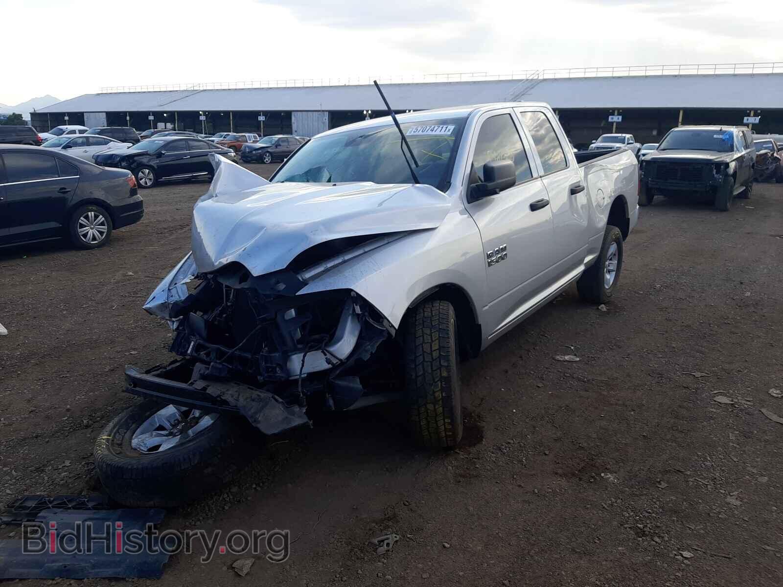 2017 RAM 1500 - VIN: 1C6RR6FG0HS752101 - Фото 2