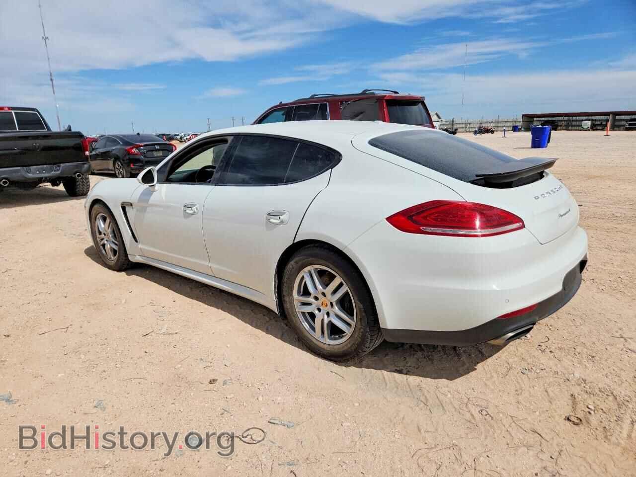 2016 PORSCHE PANAMERA - VIN: WP0AA2A79GL005201 - Photo 2