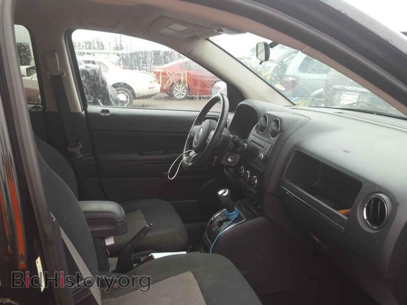 2012 Jeep COMPASS (VIN 1C4NJCEA2CD677120) — photo 5 of 10