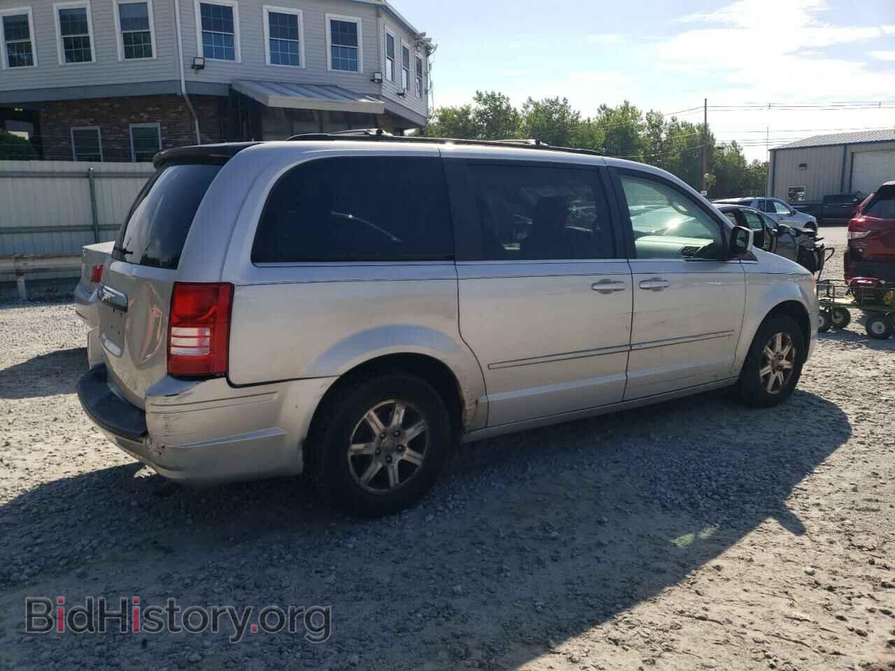 2008 CHRYSLER MINIVAN - VIN: 2A8HR54P08R801504 - Фото 3