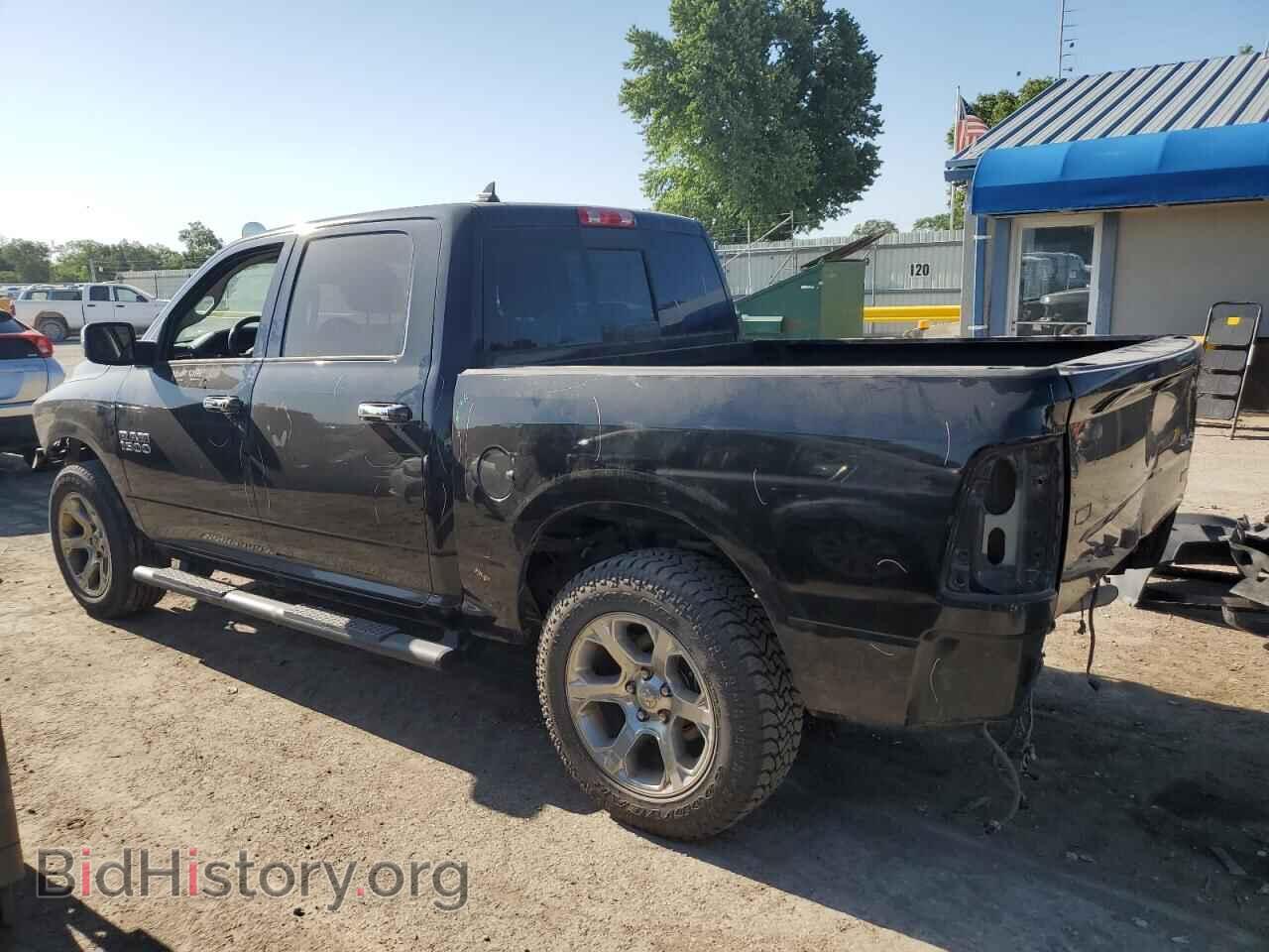 2018 RAM 1500 - VIN: 1C6RR7NG0JS318810 - Фото 2