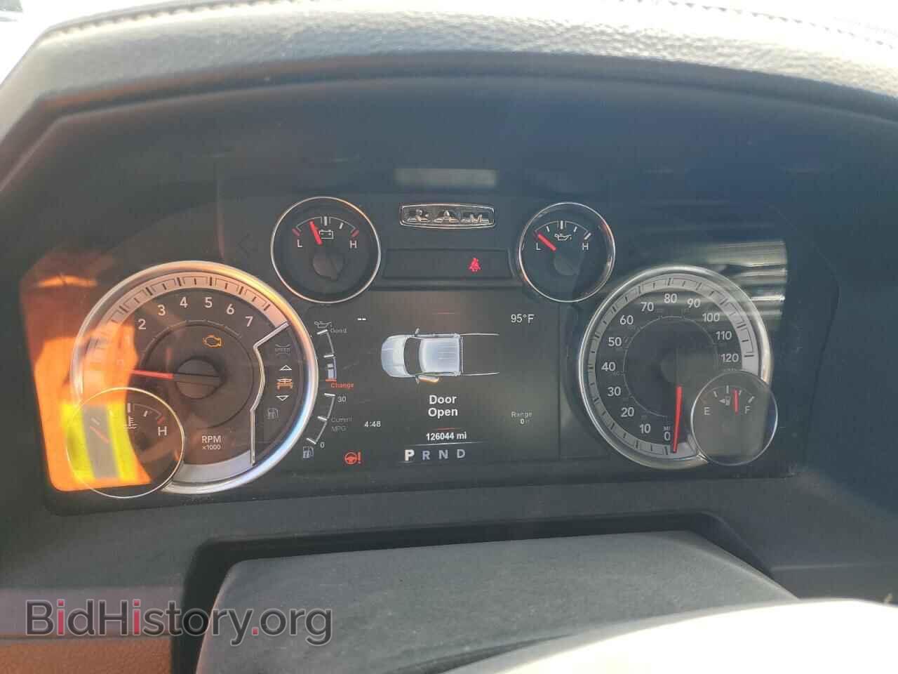 2018 RAM 1500 - VIN: 1C6RR7NG0JS318810 - Фото 9