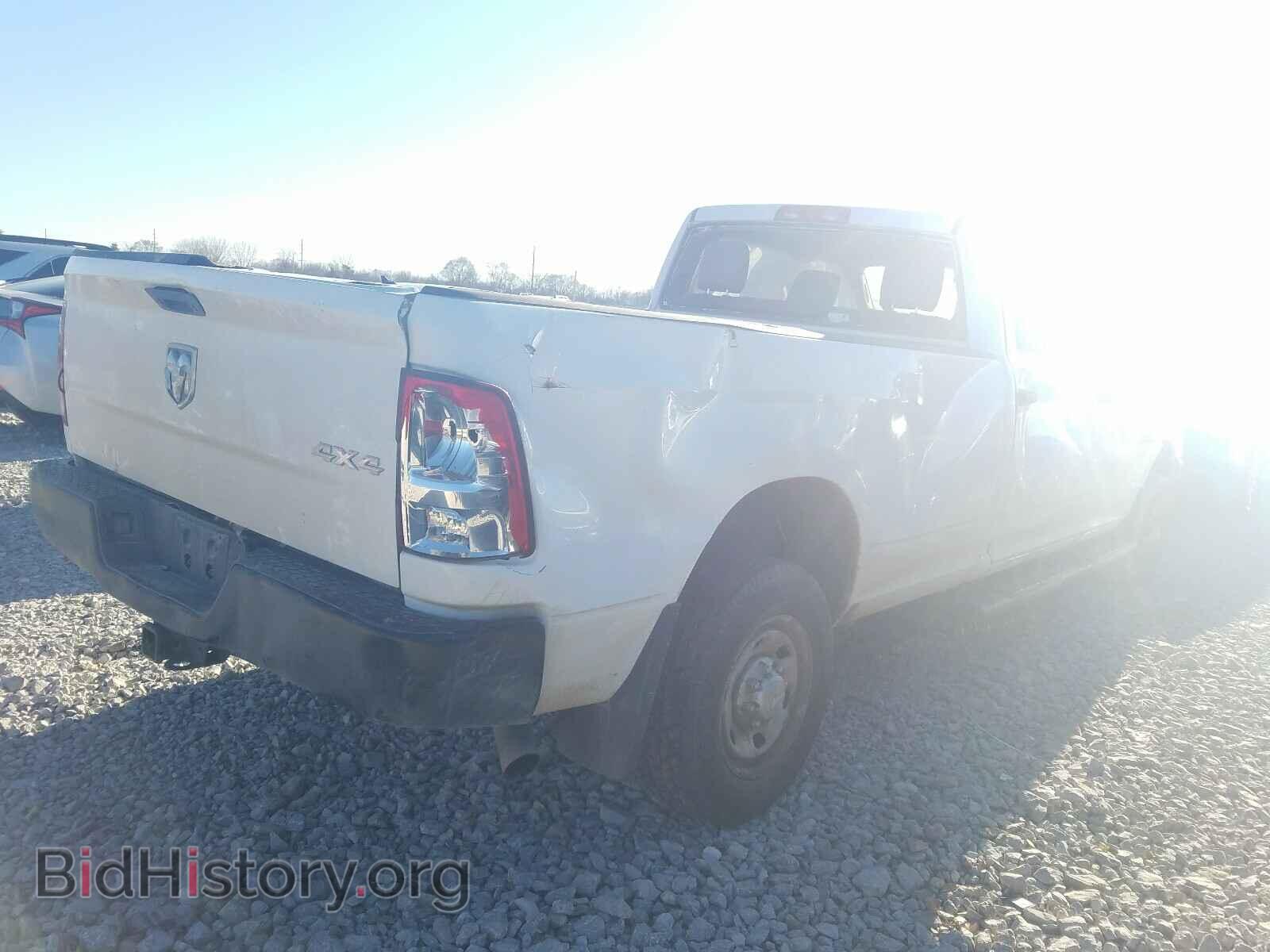 2018 RAM 2500 - VIN: 3C6UR5HJ2JG333614 - Photo 4