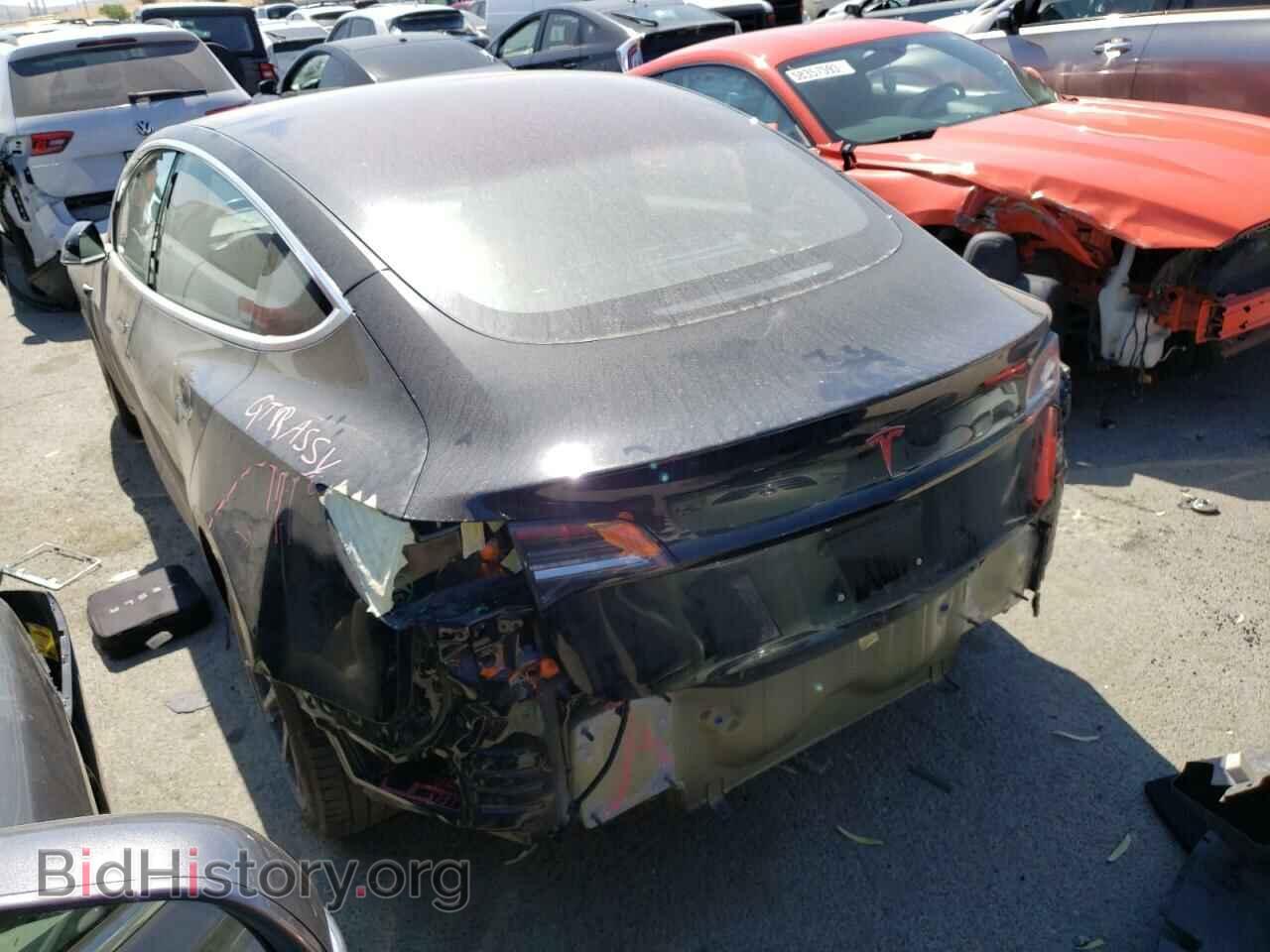 2018 TESLA MODEL 3 - VIN: 5YJ3E1EA8JF043316 - Фото 2
