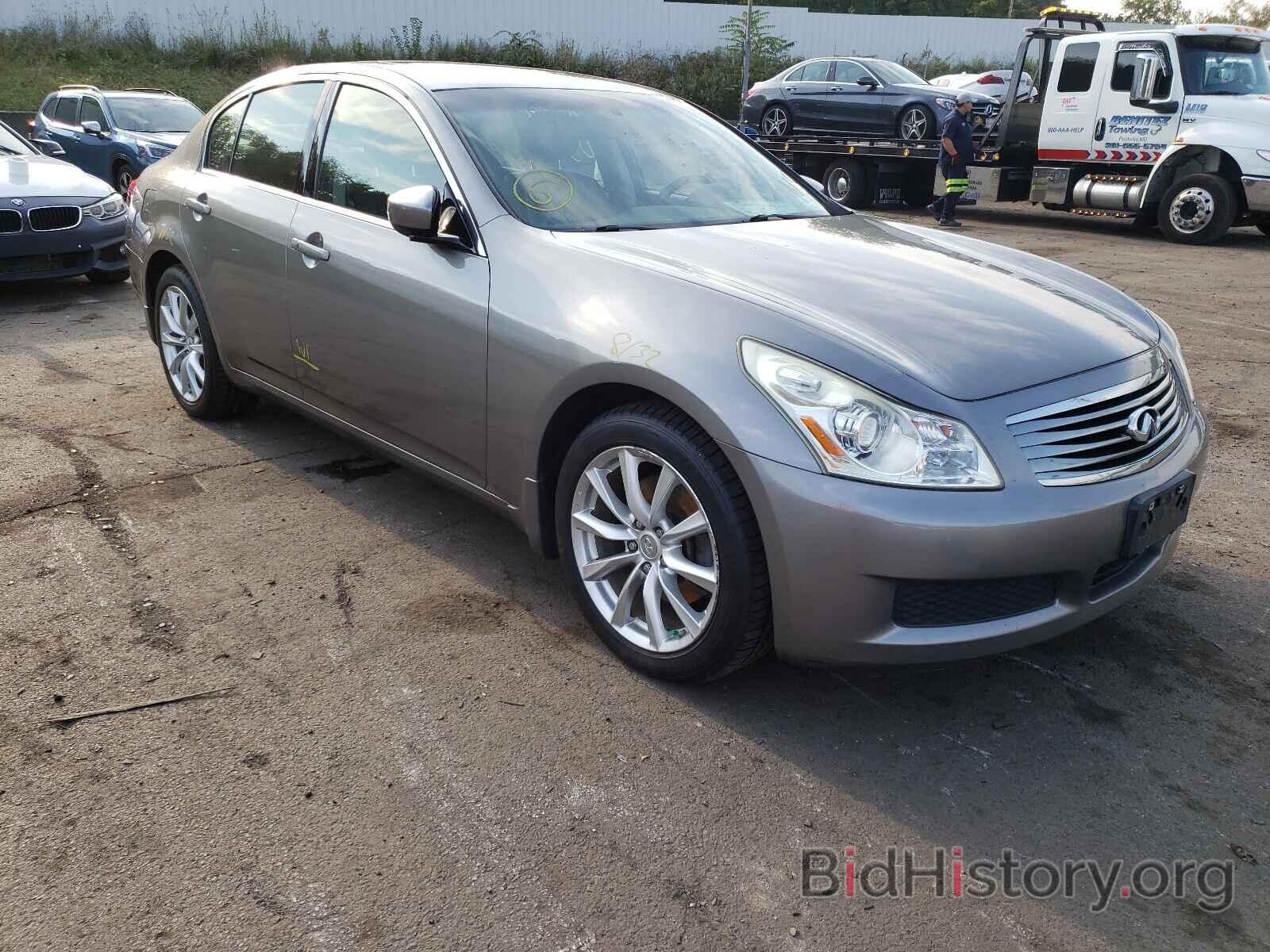 Photo JNKCV61F59M357733 - INFINITI G37 2009