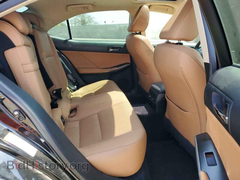 2014 Lexus IS (VIN JTHBF1D21E5039827) — photo 10 of 13