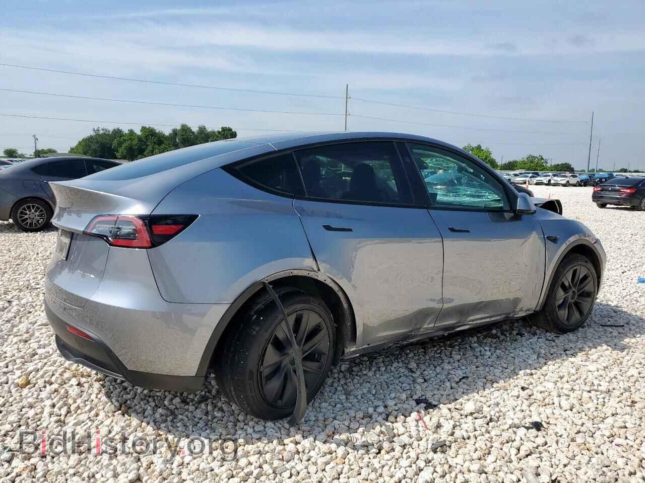 2024 TESLA MODEL Y - VIN: 7SAYGDEE6RA320349 - Photo 3