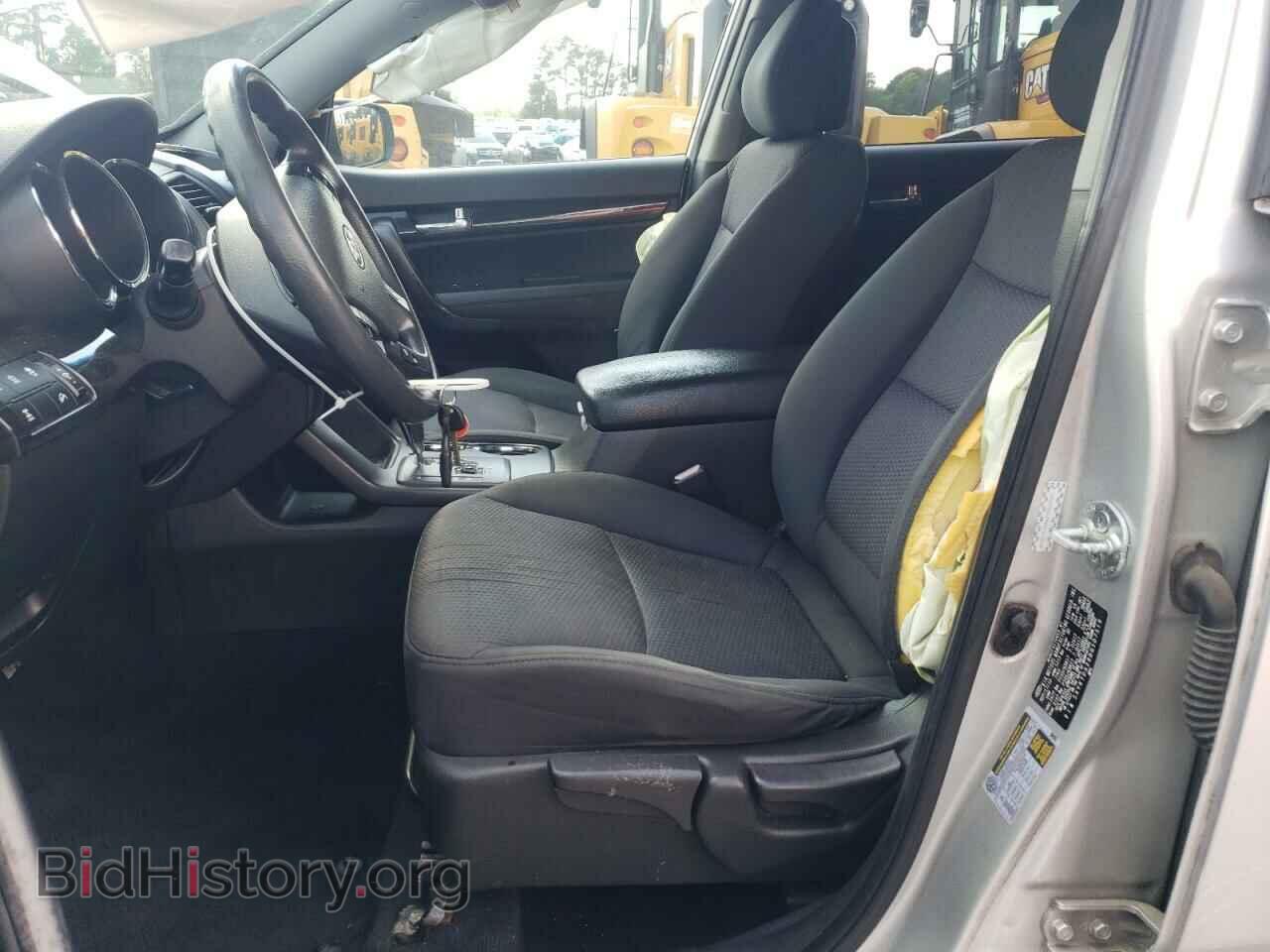 2011 KIA SORENTO - VIN: 5XYKTDA29BG107519 - Фото 7