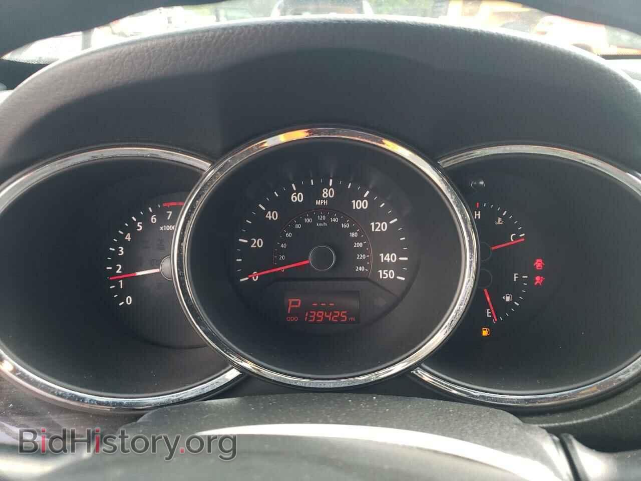 2011 KIA SORENTO - VIN: 5XYKTDA29BG107519 - Фото 9