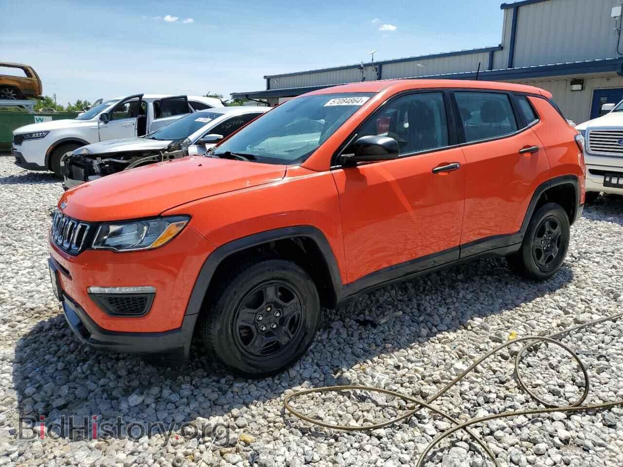 Фотография 3C4NJDAB1JT192379 - JEEP COMPASS 2018