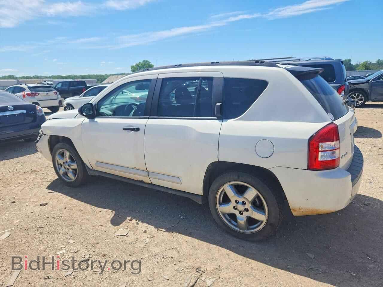2009 JEEP COMPASS - VIN: 1J4FF57B39D121571 - Photo 2