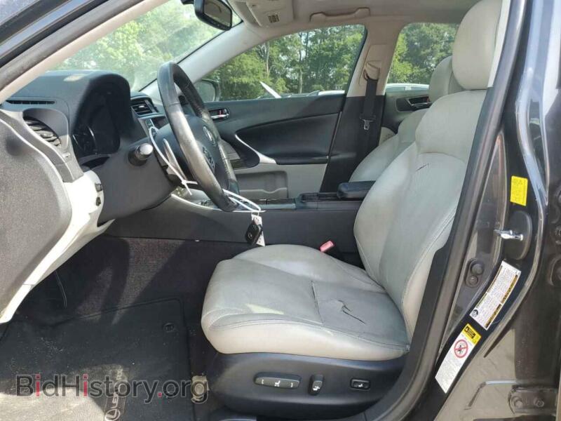 2011 Lexus IS (VIN JTHBF5C21B5141147) — photo 7 of 12