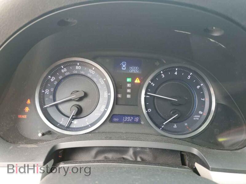 2011 Lexus IS (VIN JTHBF5C21B5141147) — photo 9 of 12