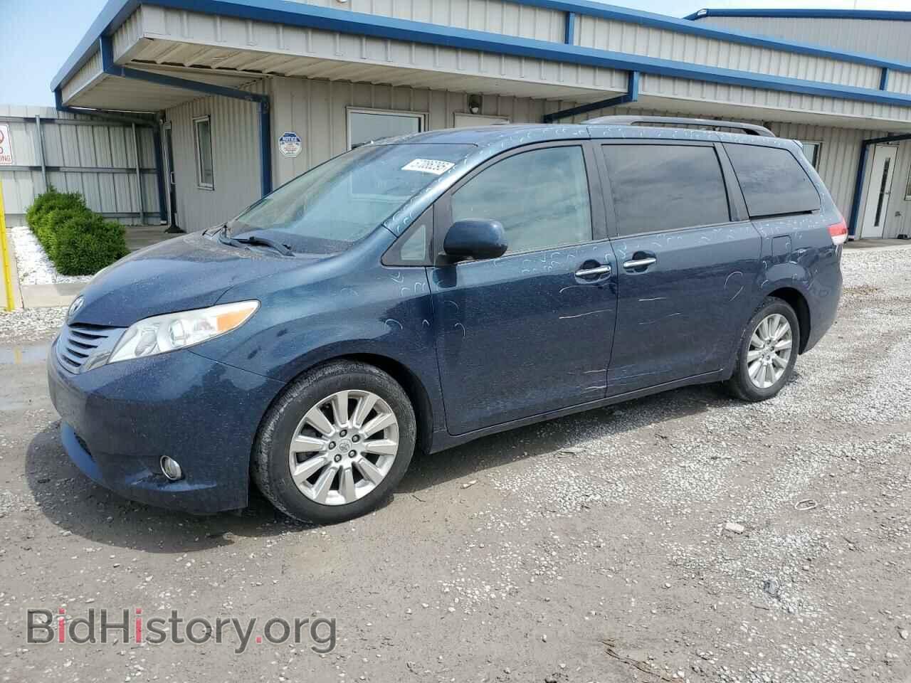 Фотография 5TDYK3DC4BS005656 - TOYOTA All Models 2011