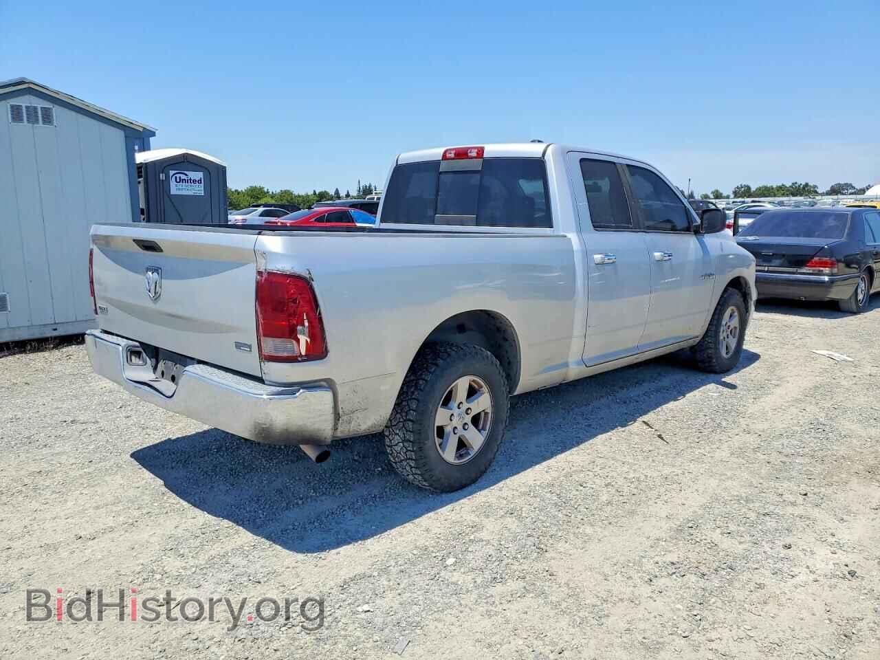 2010 DODGE RAM 1500 - VIN: 1D7RB1GP2AS105158 - Фото 3