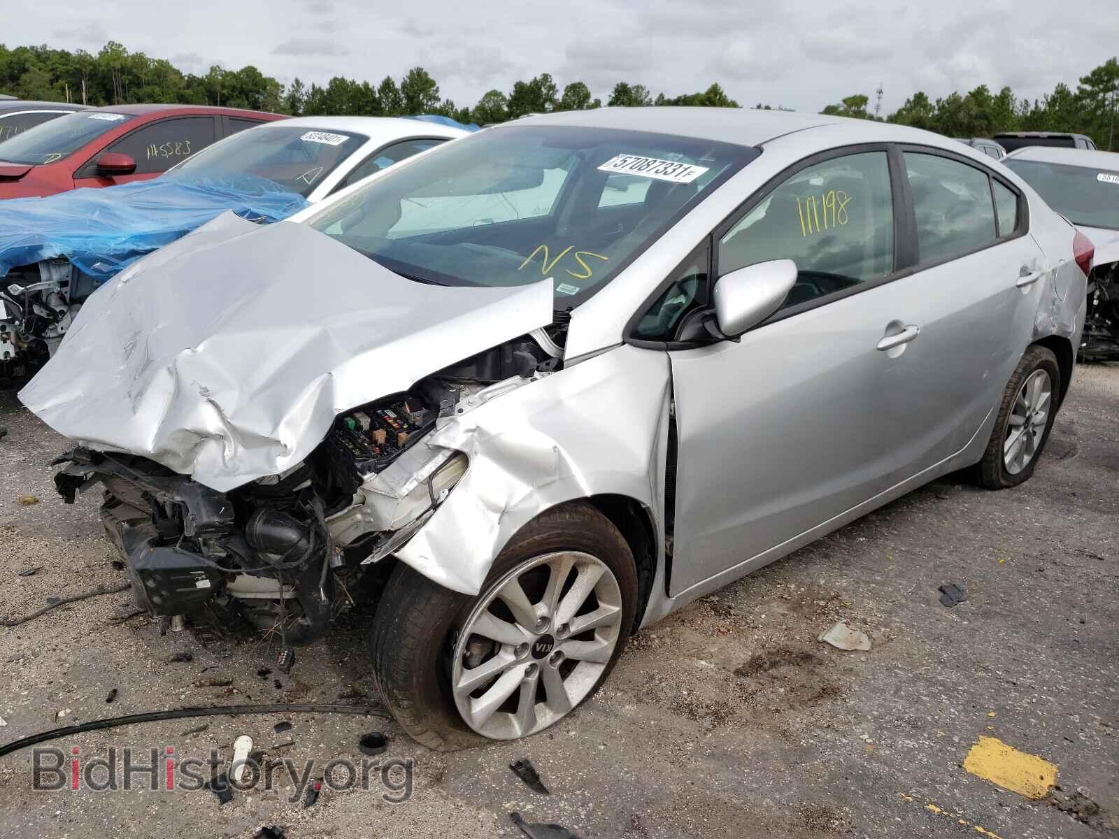 2017 KIA FORTE - VIN: 3KPFL4A70HE078012 - Photo 2