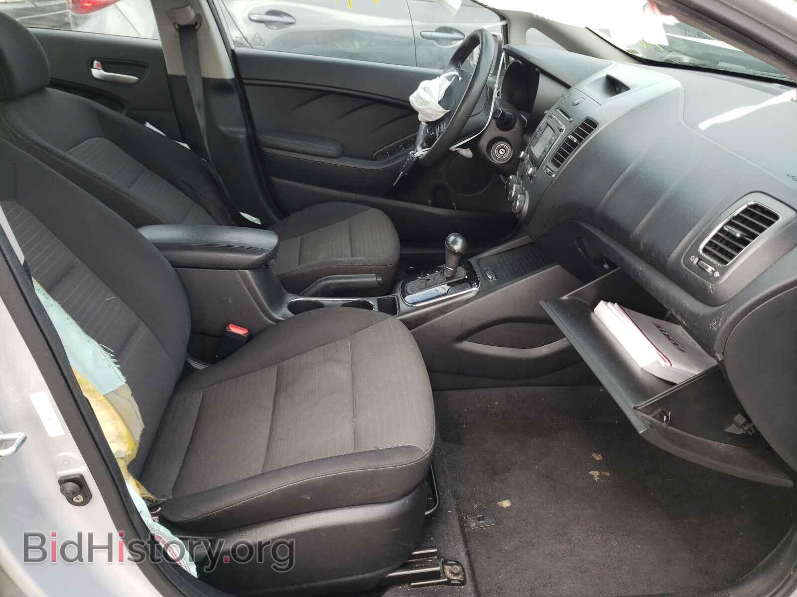2017 KIA FORTE - VIN: 3KPFL4A70HE078012 - Photo 5