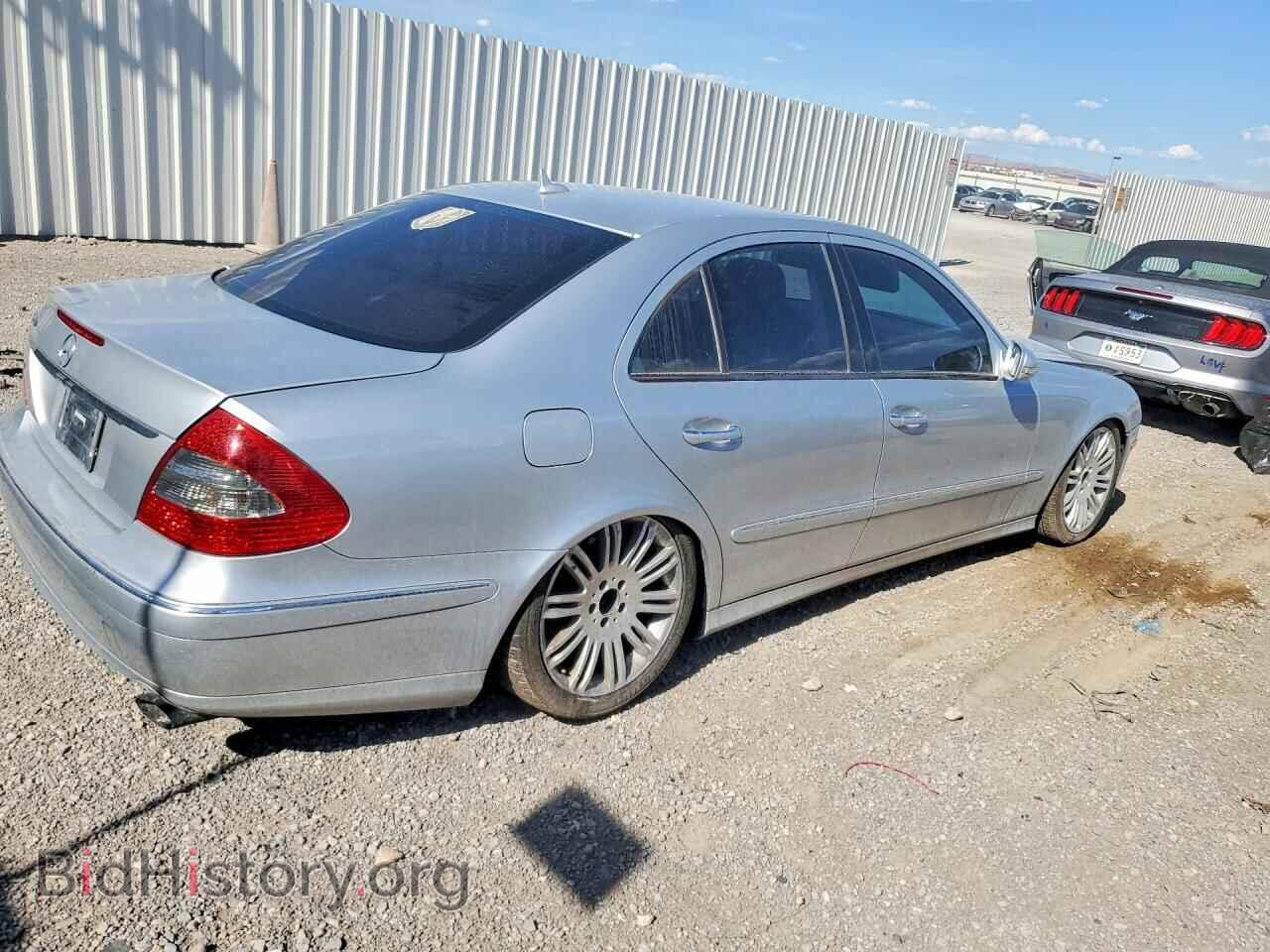 2007 MERCEDES-BENZ E-CLASS - VIN: WDBUF72X37B051069 - Photo 3