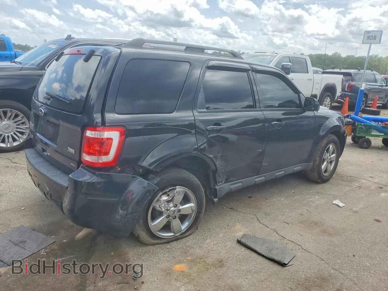 2011 FORD ESCAPE - VIN: 1FMCU9EG2BKC29830 - Фото 3