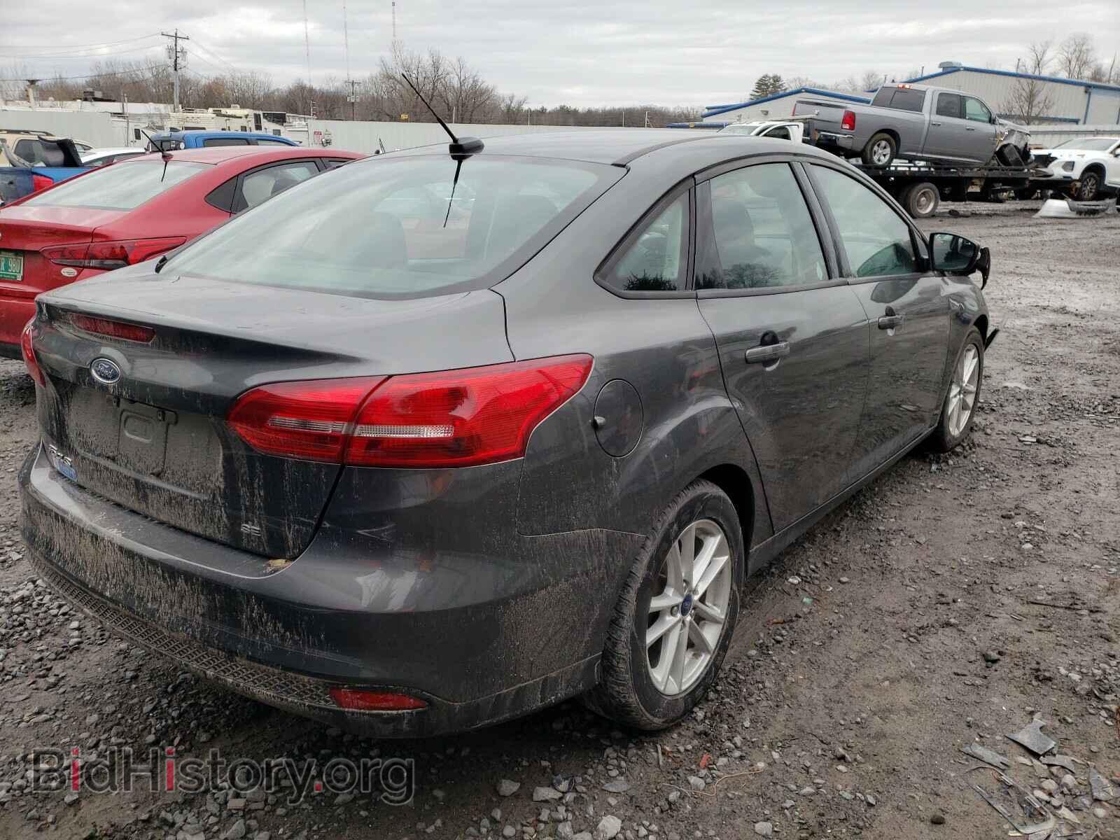 2016 FORD FOCUS - VIN: 1FADP3F2XGL354520 - Фото 4
