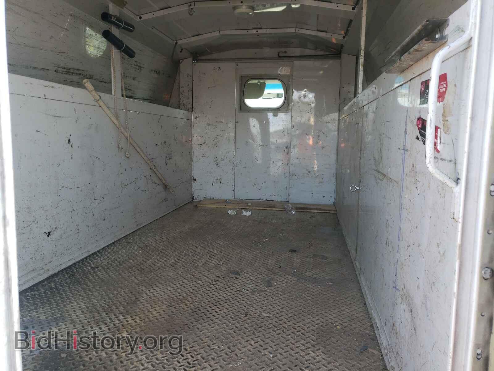 2008 FORD ECONOLINE - VIN: 1FDSE35L68DA01104 - Photo 6