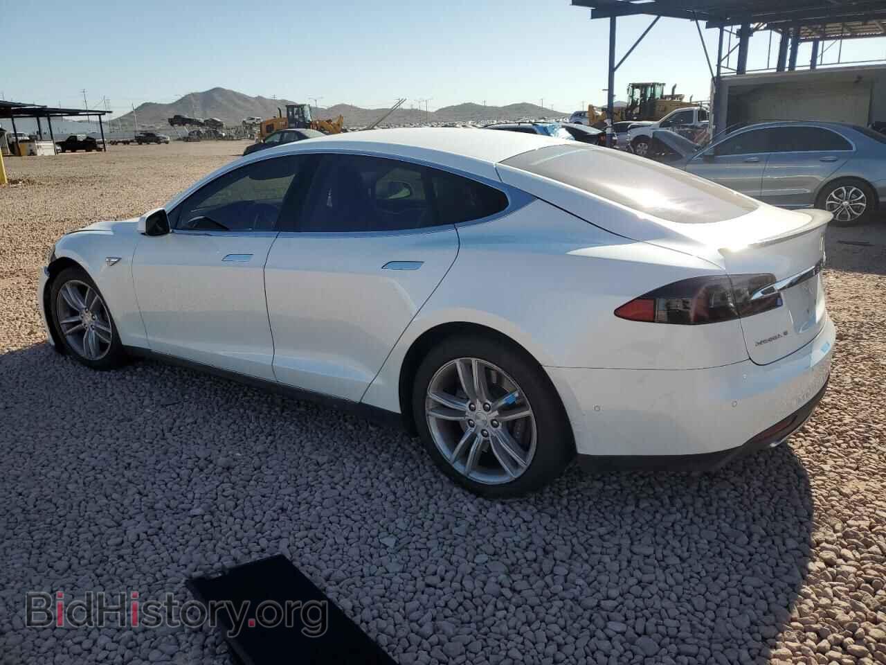 2015 TESLA MODEL S - VIN: 5YJSA1E14FF104479 - Photo 2