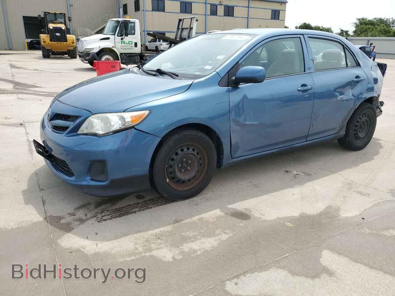 Photo 5YFBU4EE5CP064070 - TOYOTA COROLLA 2012