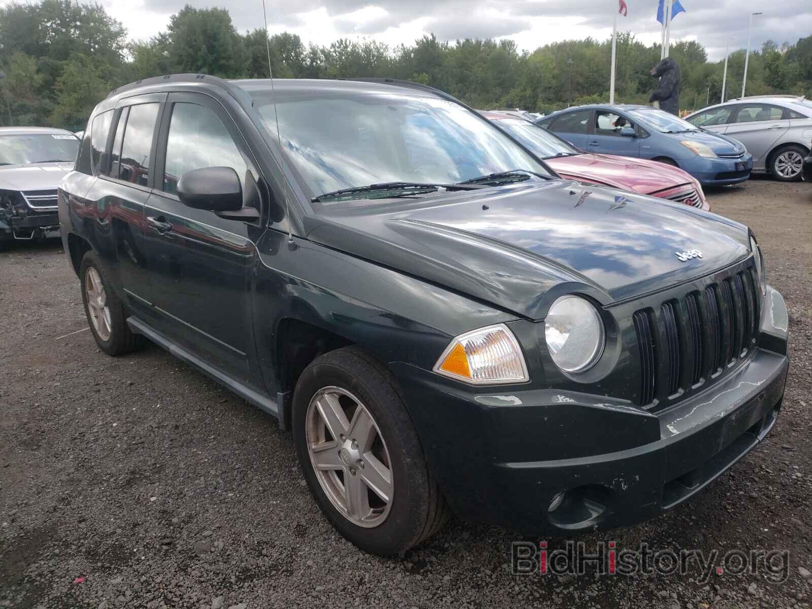 Фотография 1J4NF4FB0AD603149 - JEEP COMPASS 2010