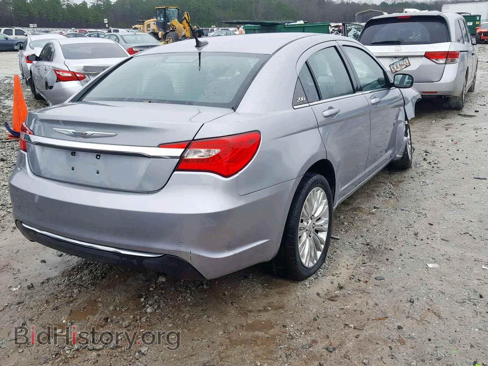 2013 CHRYSLER 200 - VIN: 1C3CCBAB5DN671144 - Фото 4