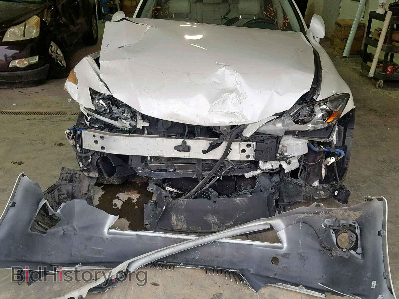 2011 LEXUS IS - VIN: JTHCE5C29B5000561 - Фото 9