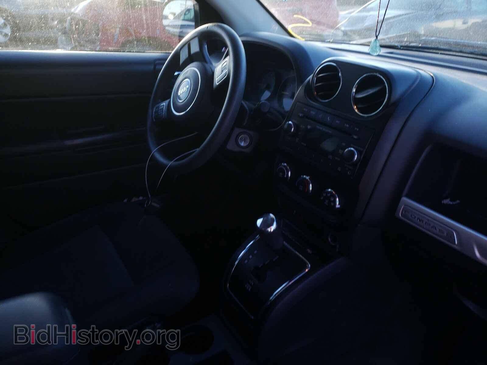 2016 JEEP COMPASS - VIN: 1C4NJDBB9GD508687 - Фото 9