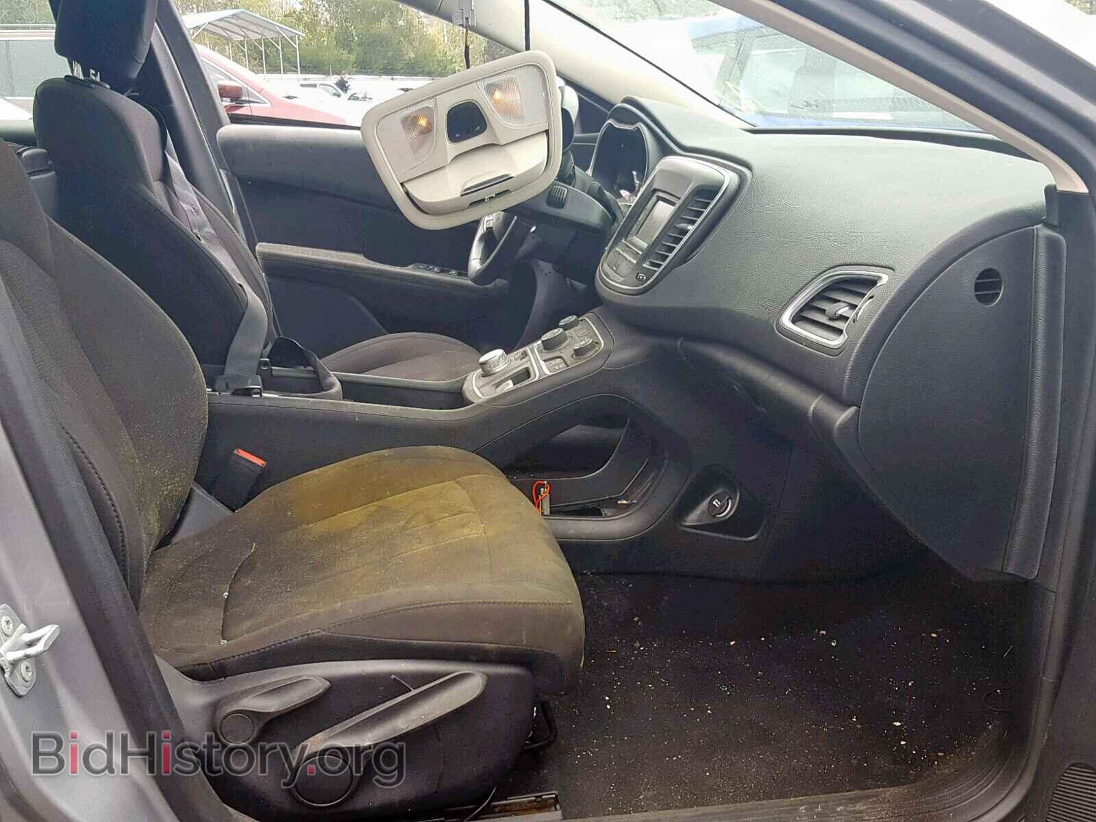 2016 CHRYSLER 200 - VIN: 1C3CCCAB5GN112347 - Фото 5