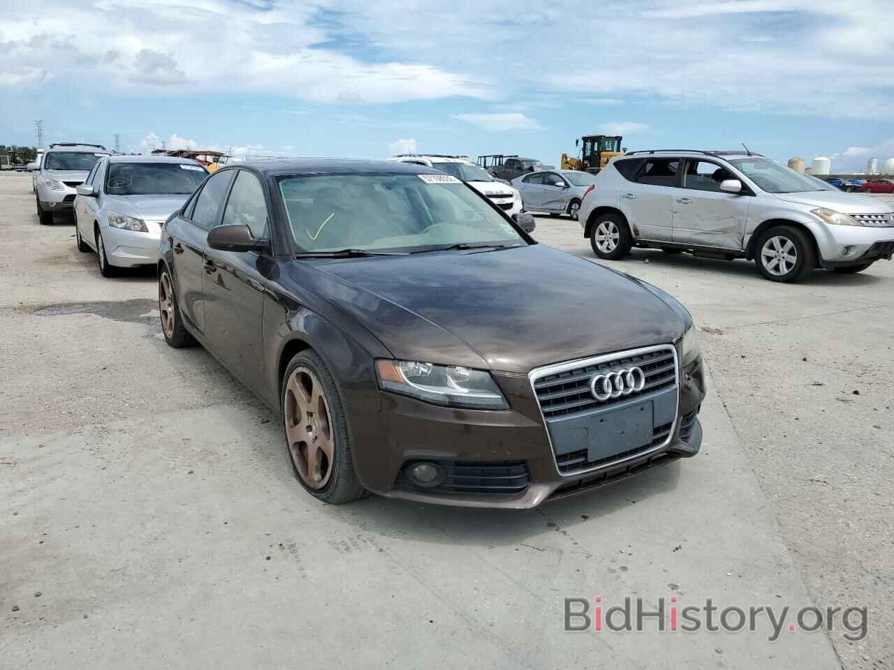 Фотография WAUAFAFL5BN030026 - AUDI A4 2011