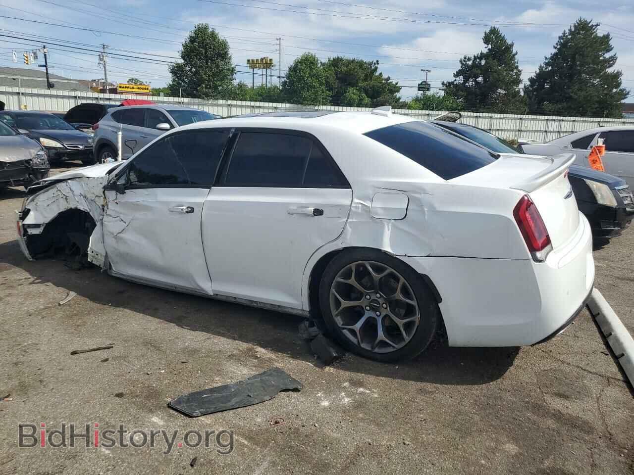 2015 CHRYSLER 300 - VIN: 2C3CCABT9FH766948 - Photo 2