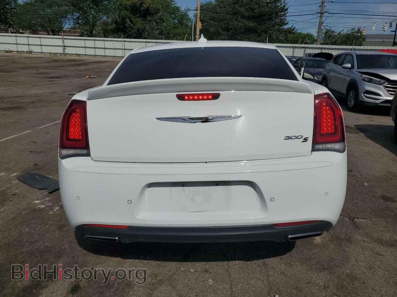 2015 CHRYSLER 300 - VIN: 2C3CCABT9FH766948 - Photo 6