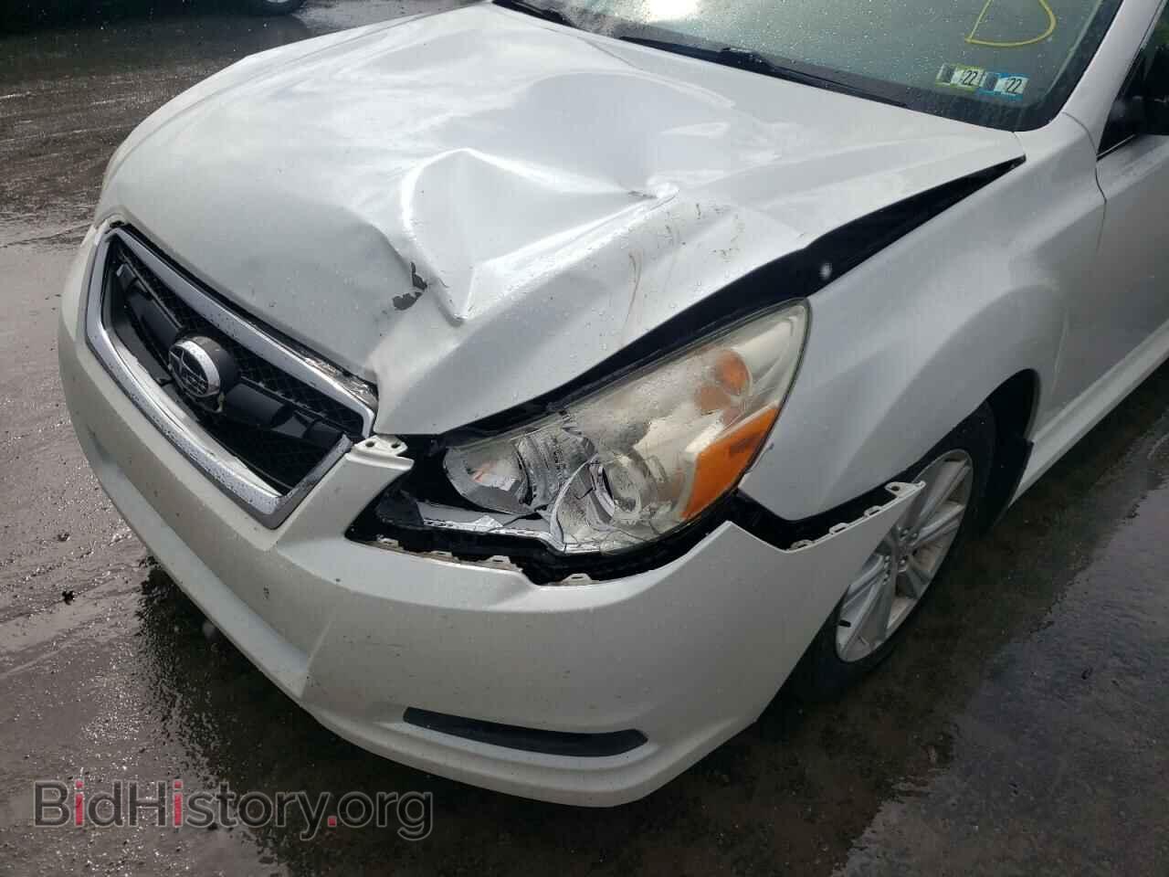 2011 SUBARU LEGACY - VIN: 4S3BMBC64B3210496 - Фото 9