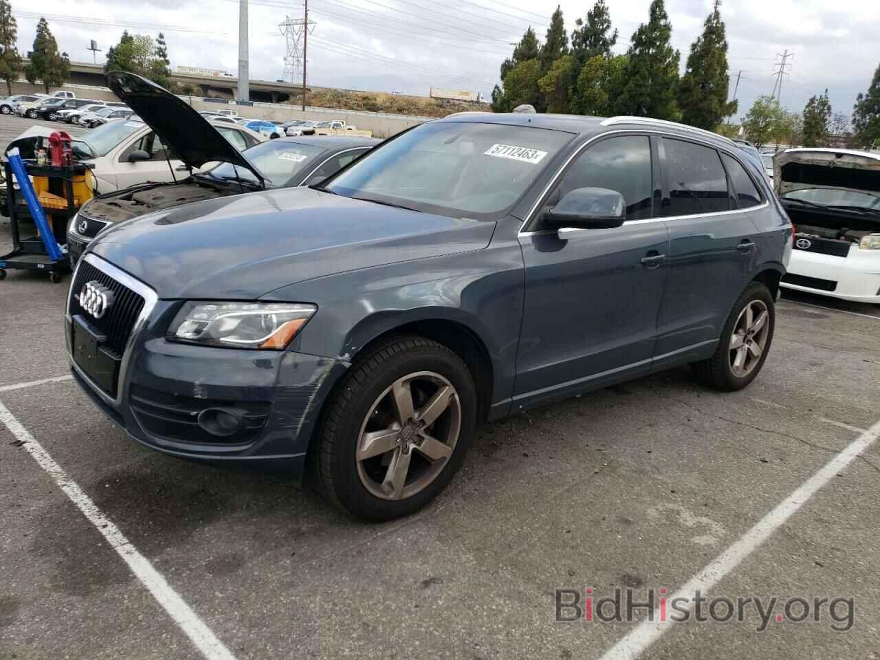 Фотография WA1LKAFP7AA084857 - AUDI Q5 2010