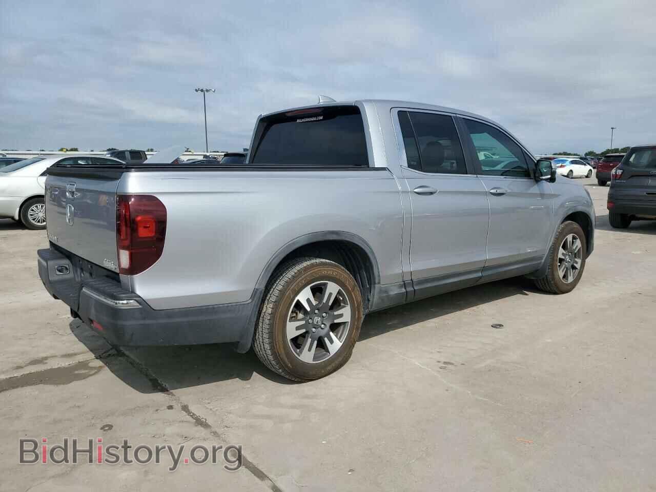 2018 HONDA RIDGELINE - VIN: 5FPYK2F6XJB003325 - Фото 3