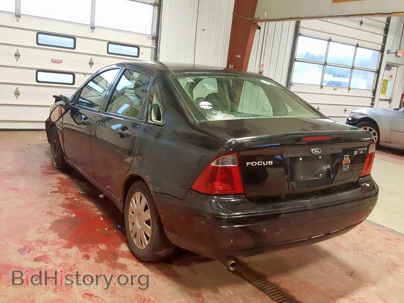 2005 FORD FOCUS - VIN: 1FAFP34N75W268342 - Фото 3
