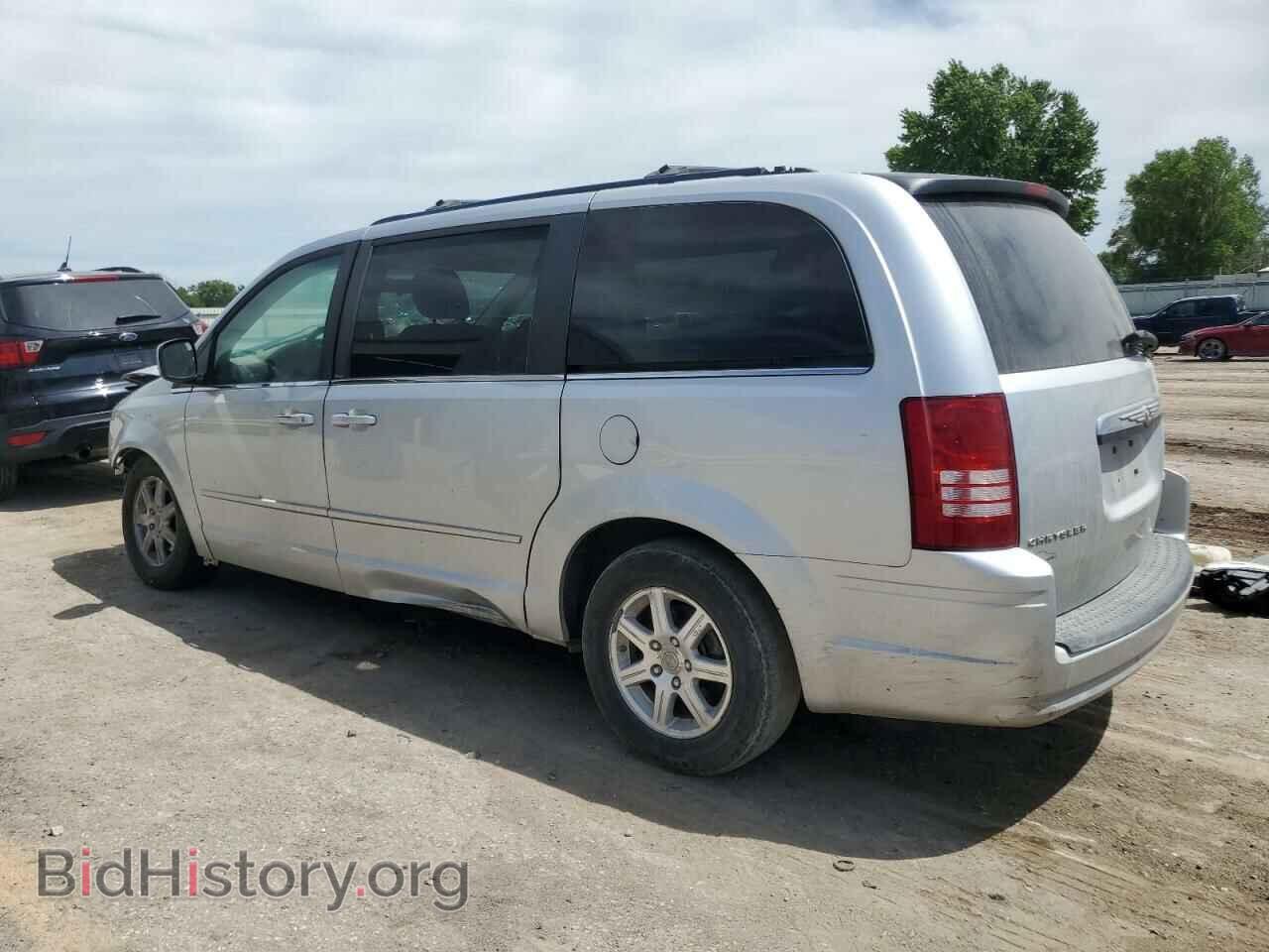 2010 CHRYSLER MINIVAN - VIN: 2A4RR5D17AR102586 - Фото 2