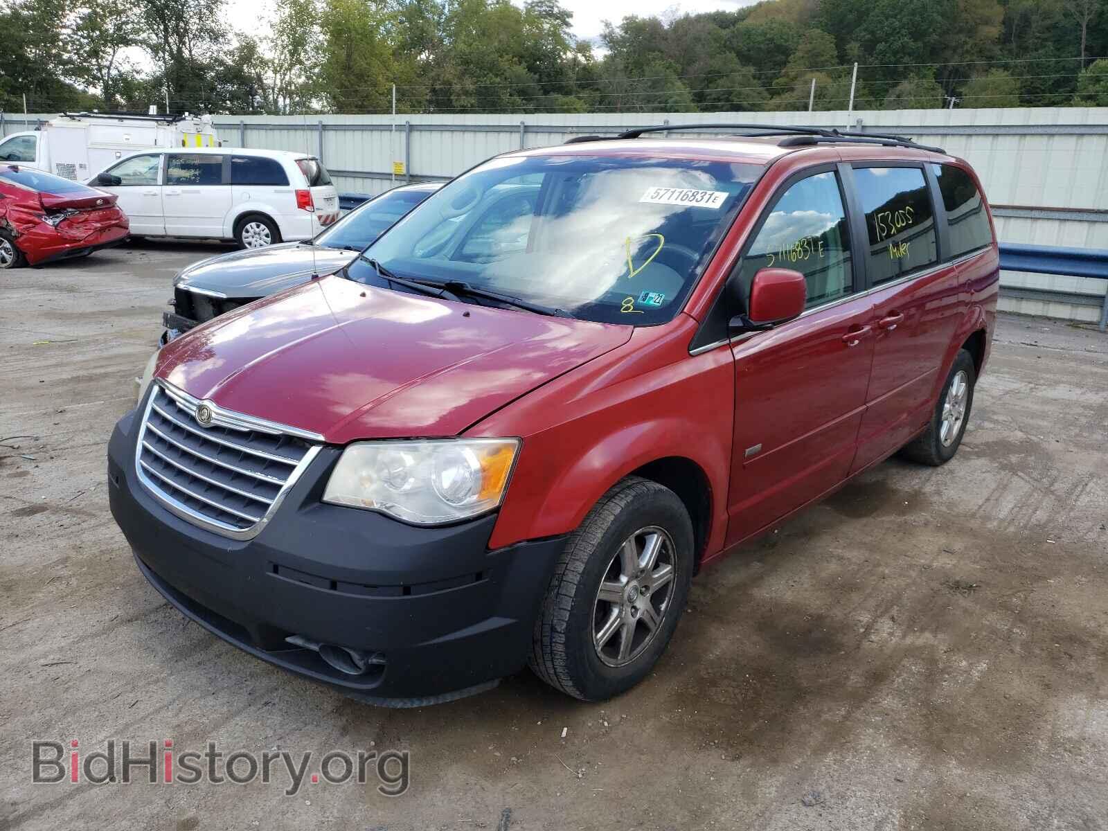 2008 CHRYSLER MINIVAN - VIN: 2A8HR54P28R759188 - Фото 2